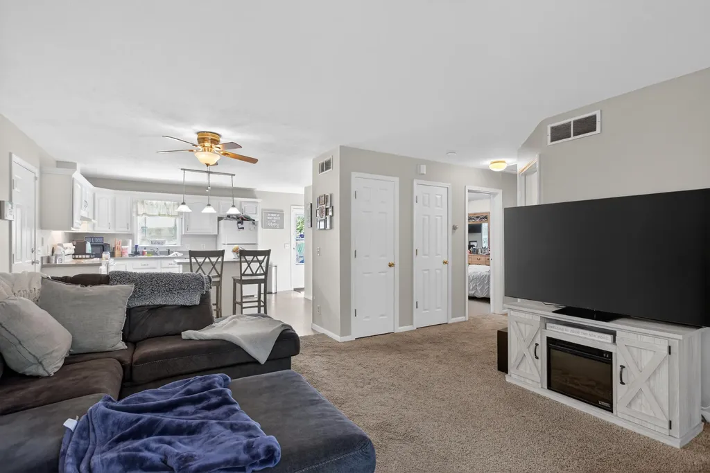 513 19th Street Summit Township MI 49203