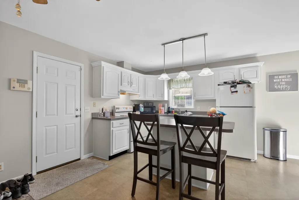 513 19th Street Summit Township MI 49203