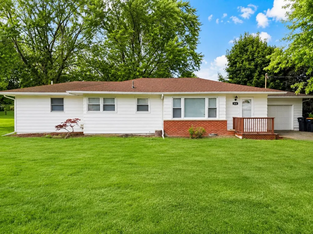 826 E Vernon Street Unknown City MI 48158