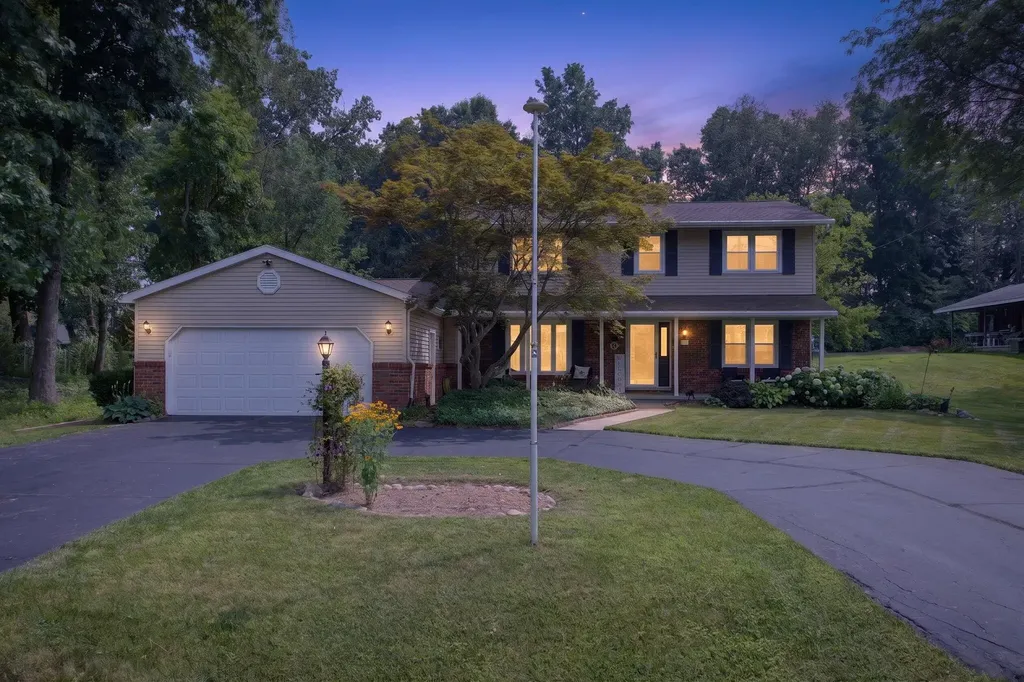 3125 Fawn Lane Blackman Charter Township MI 49201