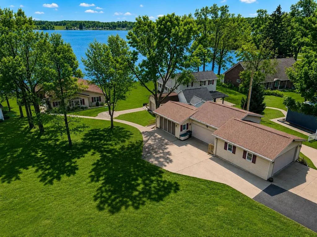 891 Morton Road Unknown City MI 49246