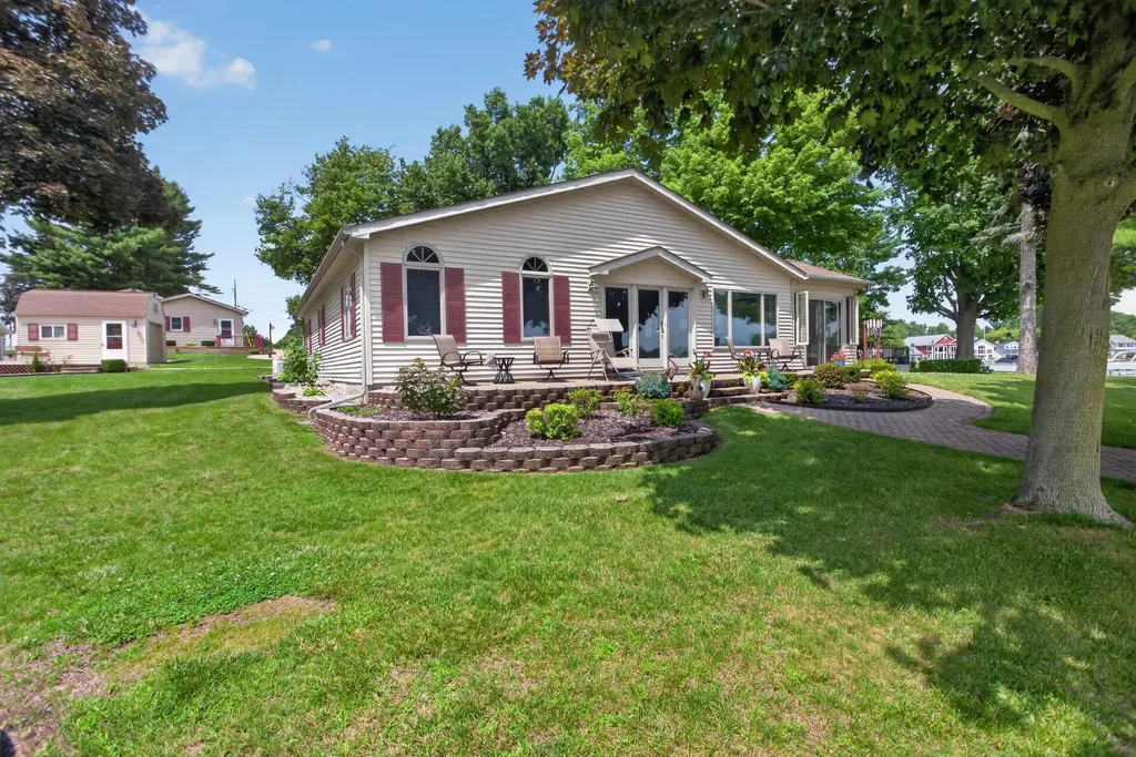 891 Morton Road Unknown City MI 49246