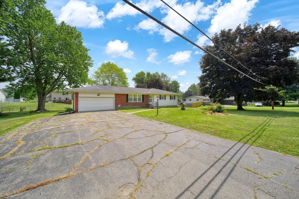 3295 Bent Oak Highway Adrian Township MI 49221
