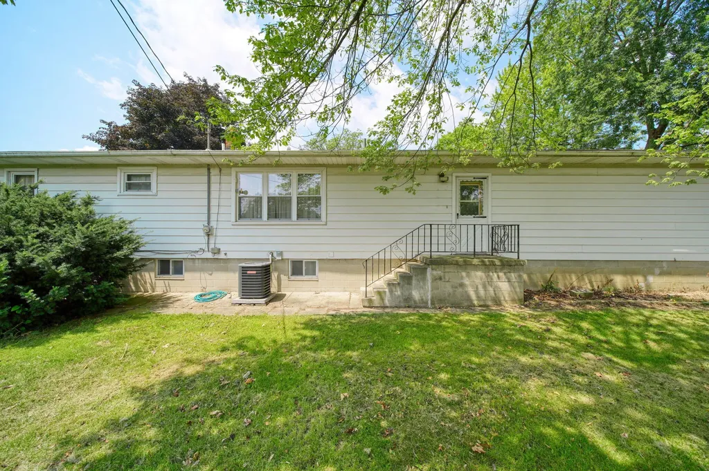 3295 Bent Oak Highway Adrian Township MI 49221