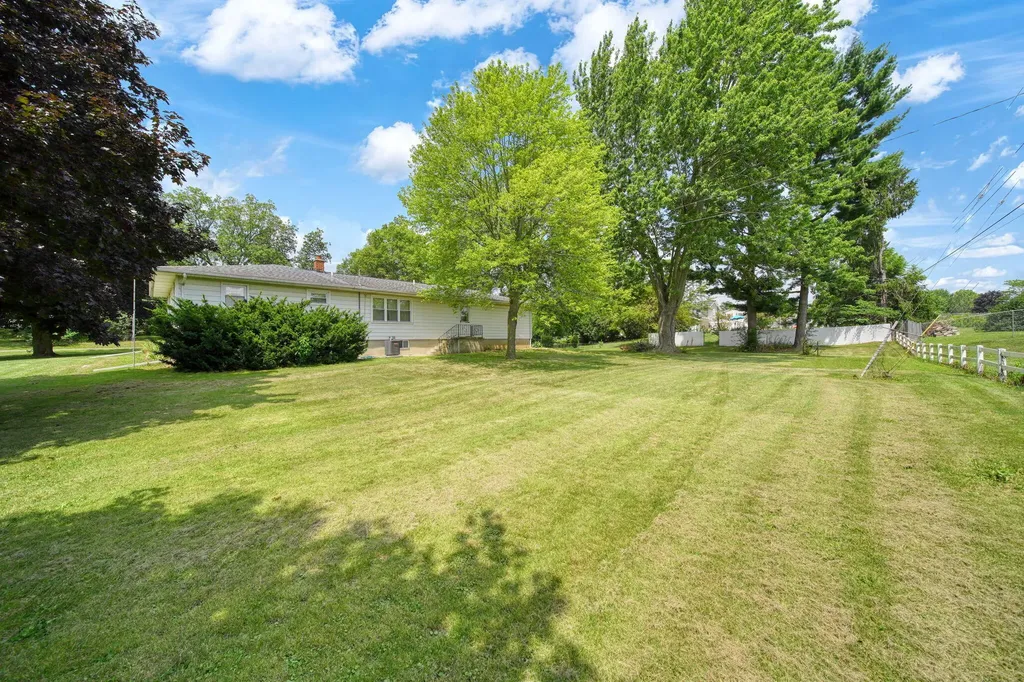 3295 Bent Oak Highway Adrian Township MI 49221