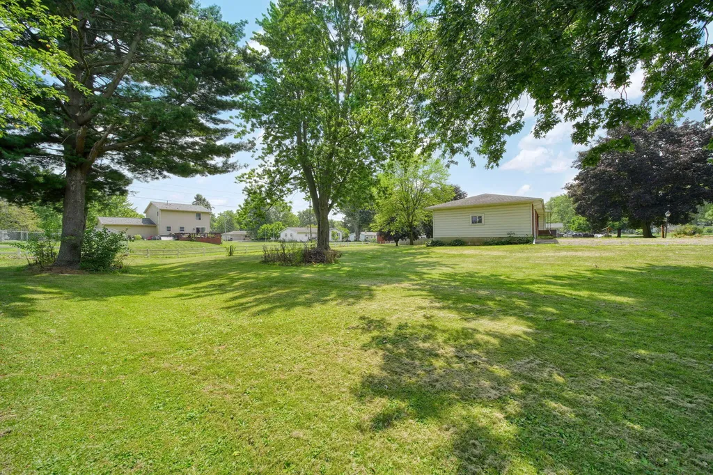 3295 Bent Oak Highway Adrian Township MI 49221