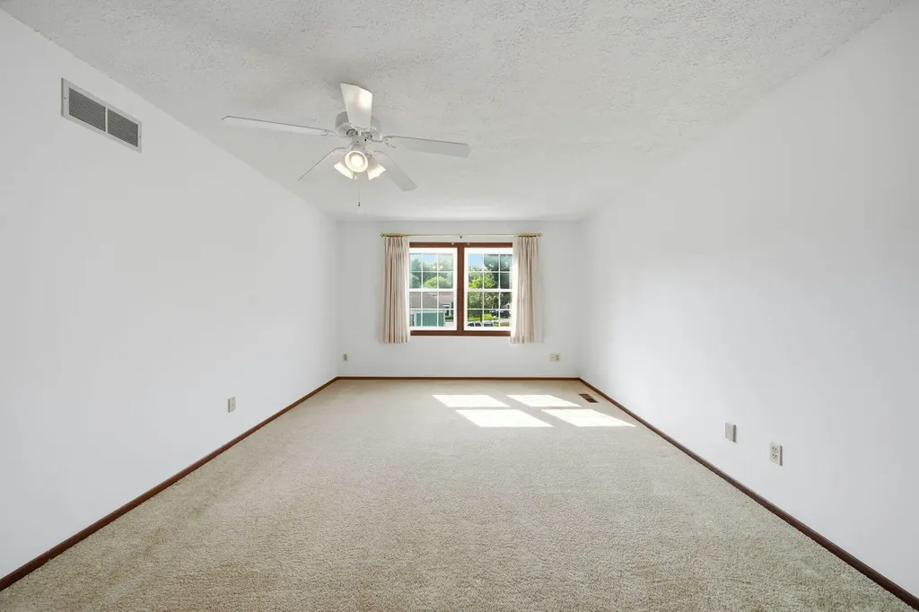 2760 Walden Woods Boulevard Blackman Charter Township MI 49201