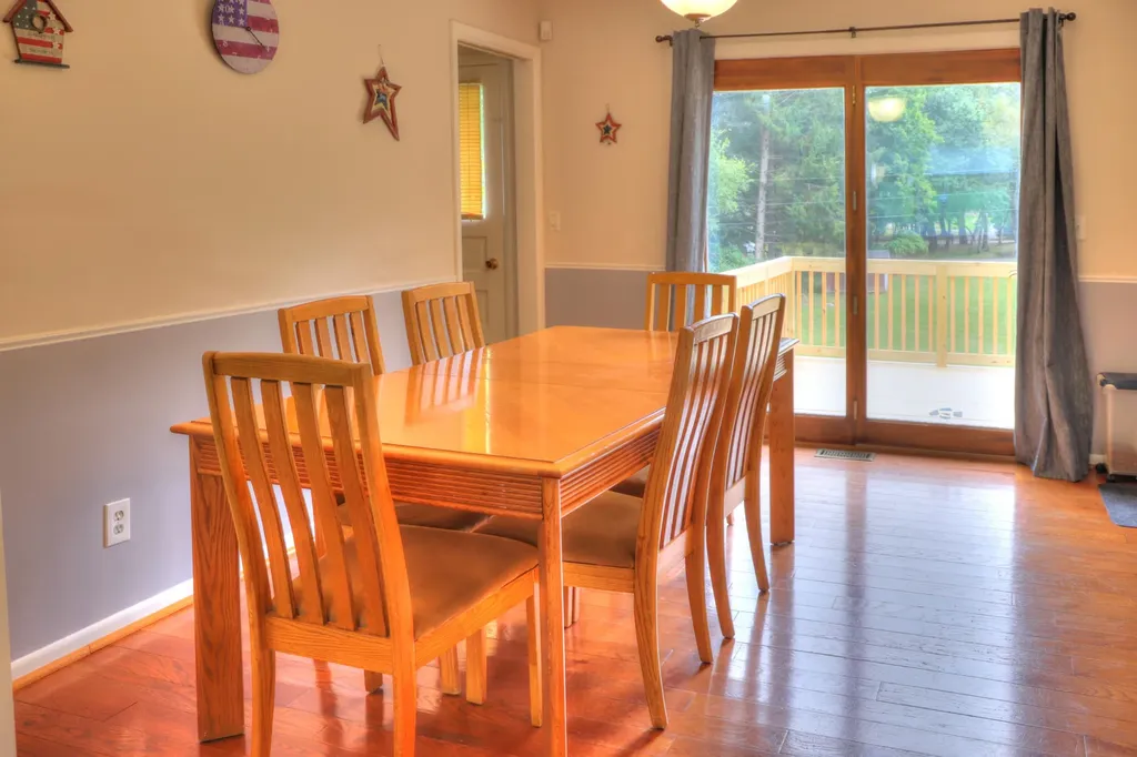 1817 S Walmont Road Summit Township MI 49203