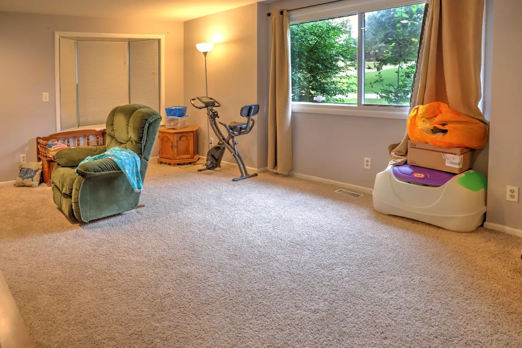 1817 S Walmont Road Summit Township MI 49203