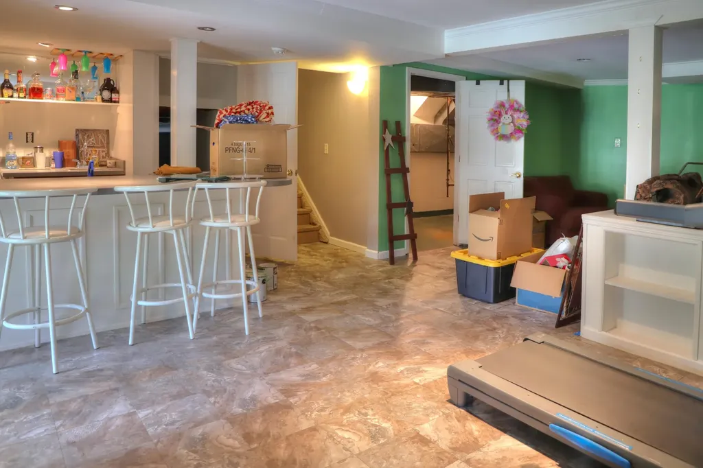 1817 S Walmont Road Summit Township MI 49203