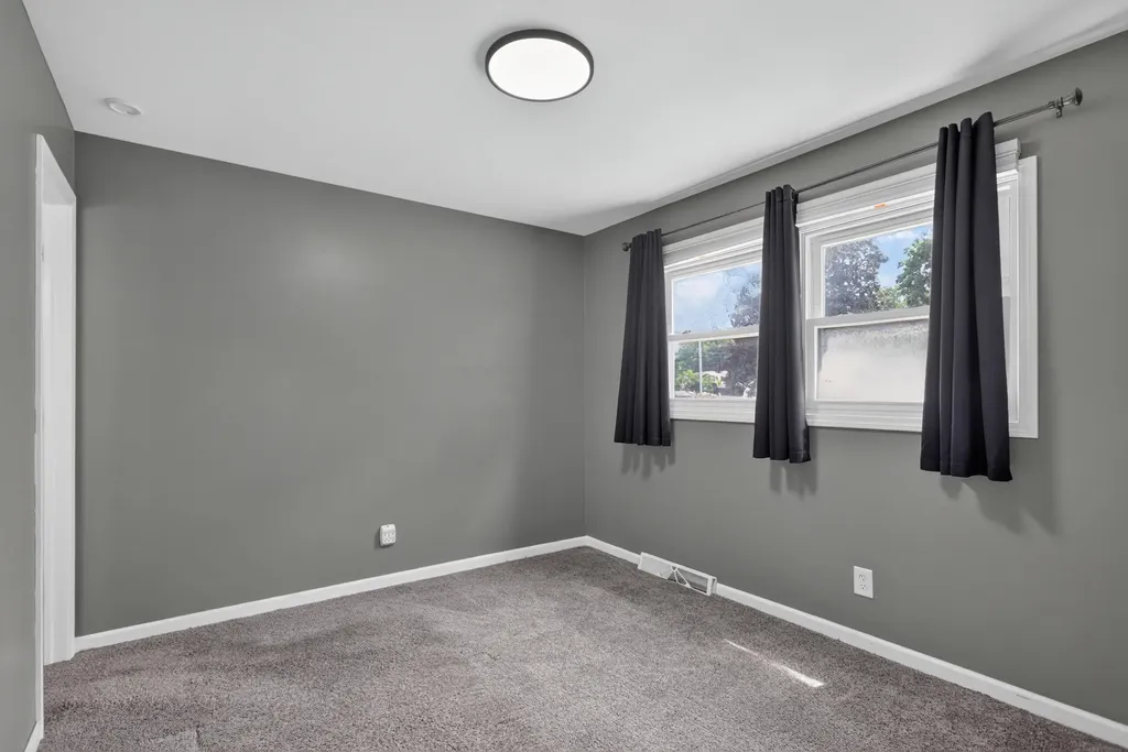 1617 Duguid Road Summit Township MI 49203