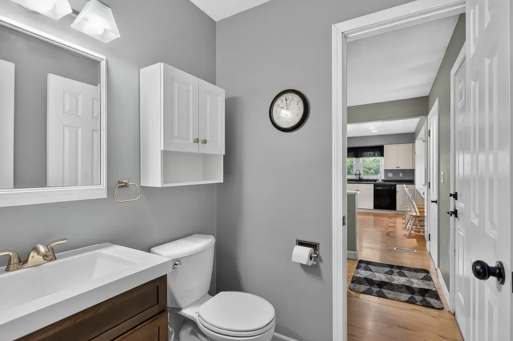 1617 Duguid Road Summit Township MI 49203