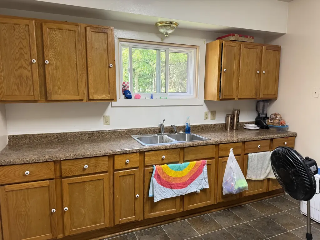 1004 S Jackson Street Jackson City MI 49203