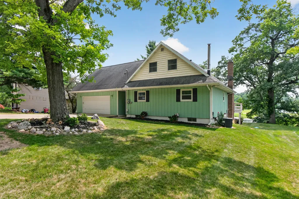 539 Fox Lake Trail Hanover Township MI 49246