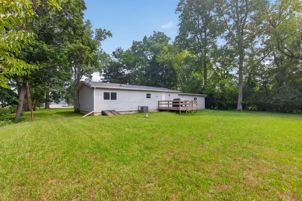 2903 Alder Street Blackman Charter Township MI 49203