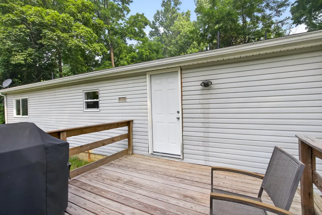 2903 Alder Street Blackman Charter Township MI 49203