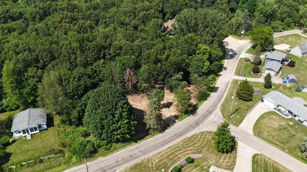 11752 Baker Road Somerset Township MI 49249