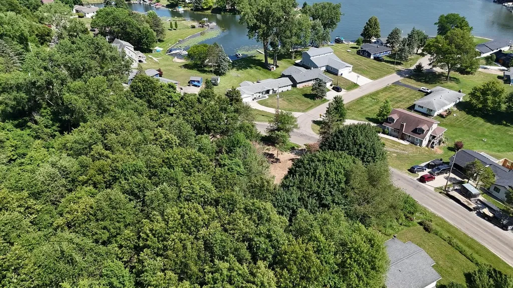 11752 Baker Road Somerset Township MI 49249