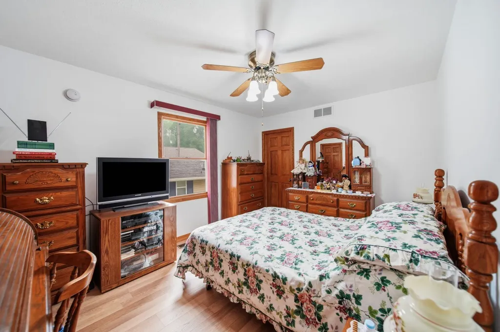 14 Ackerson Lake Road Napoleon Township MI 49201