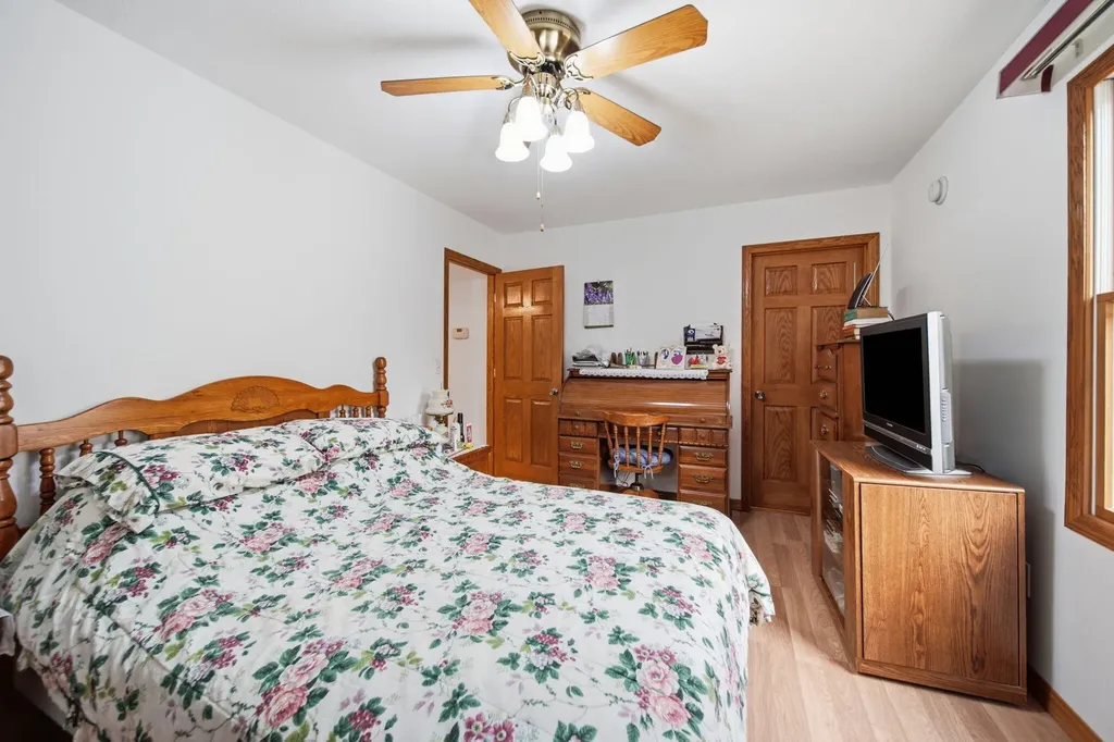 14 Ackerson Lake Road Napoleon Township MI 49201