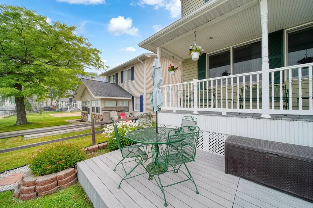 14 Ackerson Lake Road Napoleon Township MI 49201