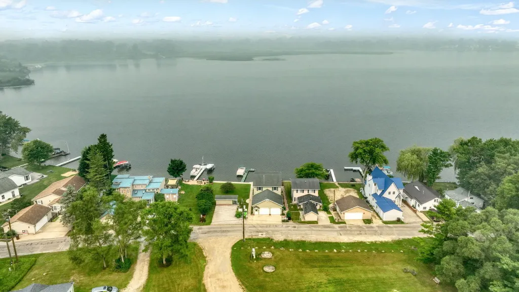 14 Ackerson Lake Road Napoleon Township MI 49201