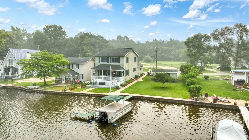 14 Ackerson Lake Road Napoleon Township MI 49201