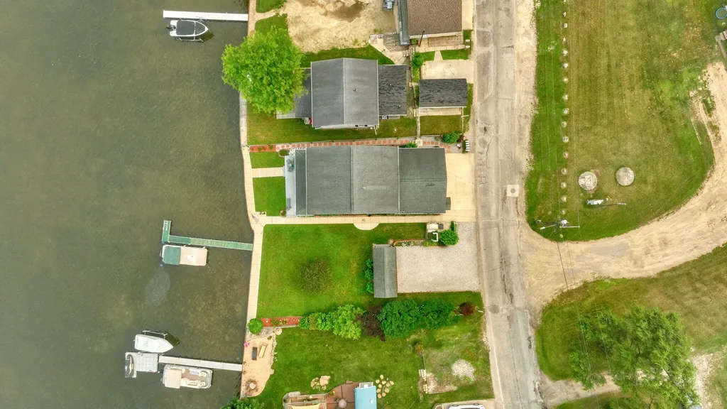 14 Ackerson Lake Road Napoleon Township MI 49201