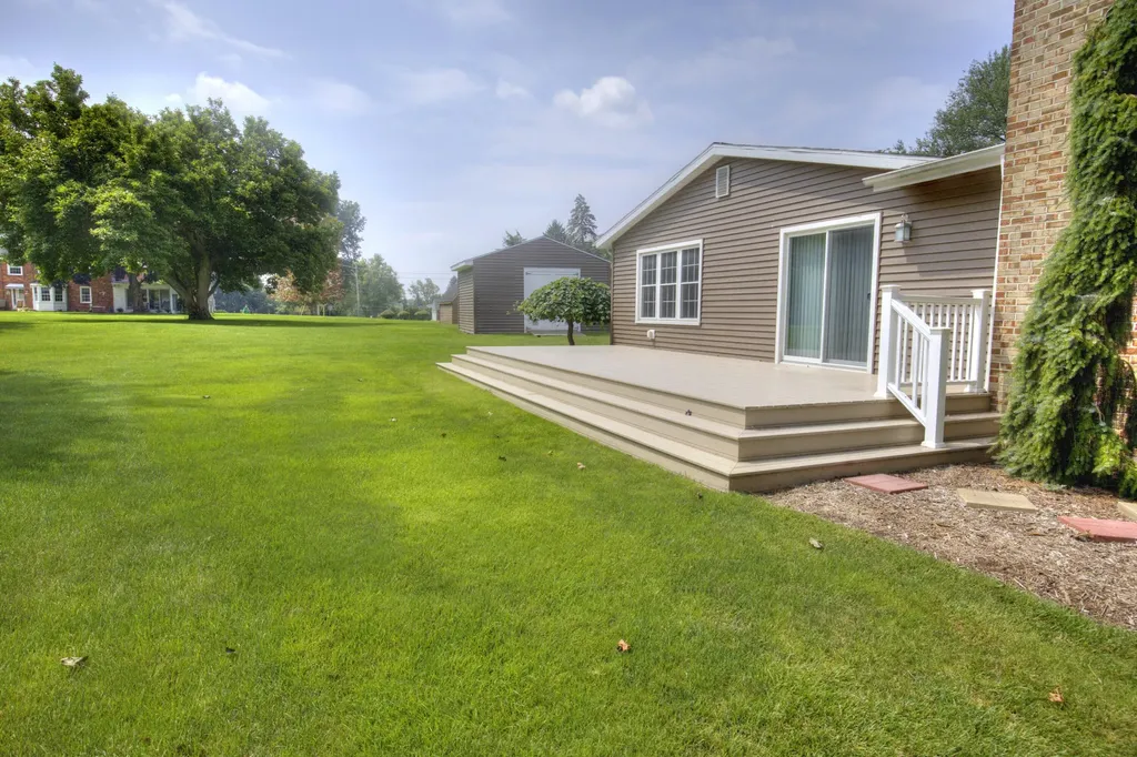 1201 Eastlane Street Summit Township MI 49203