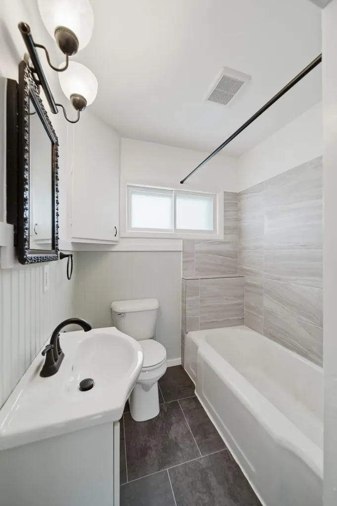 414 Napoleon Road Leoni Township MI 49254