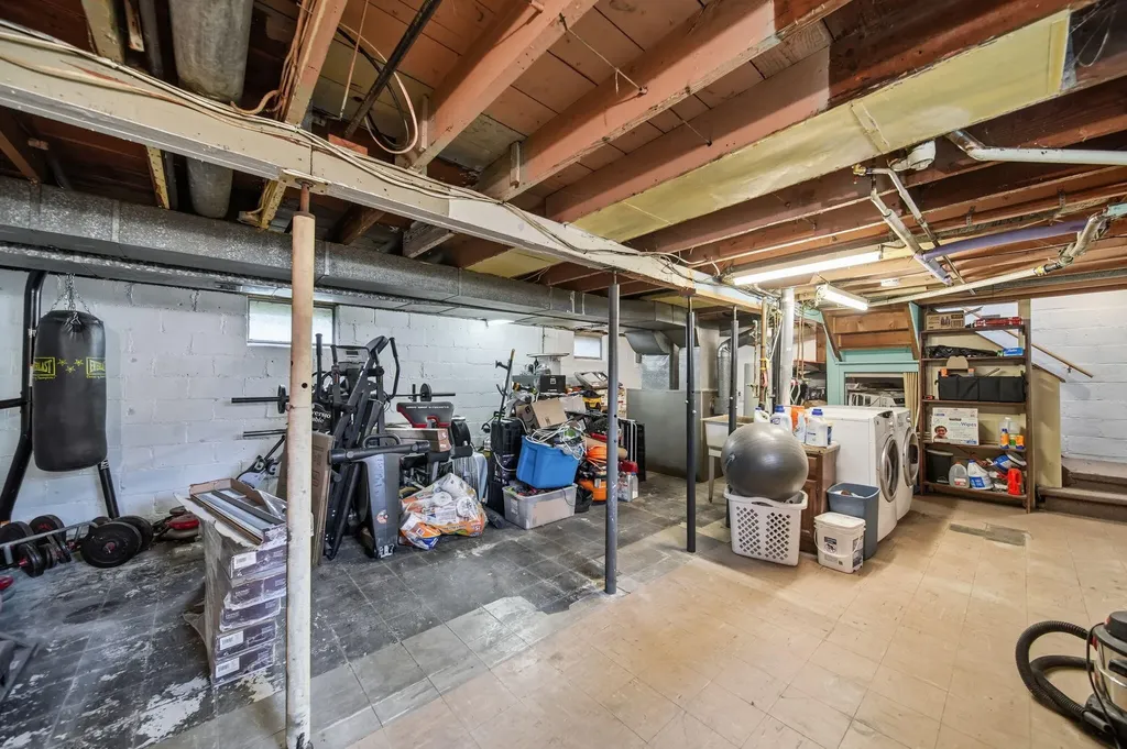 414 Napoleon Road Leoni Township MI 49254
