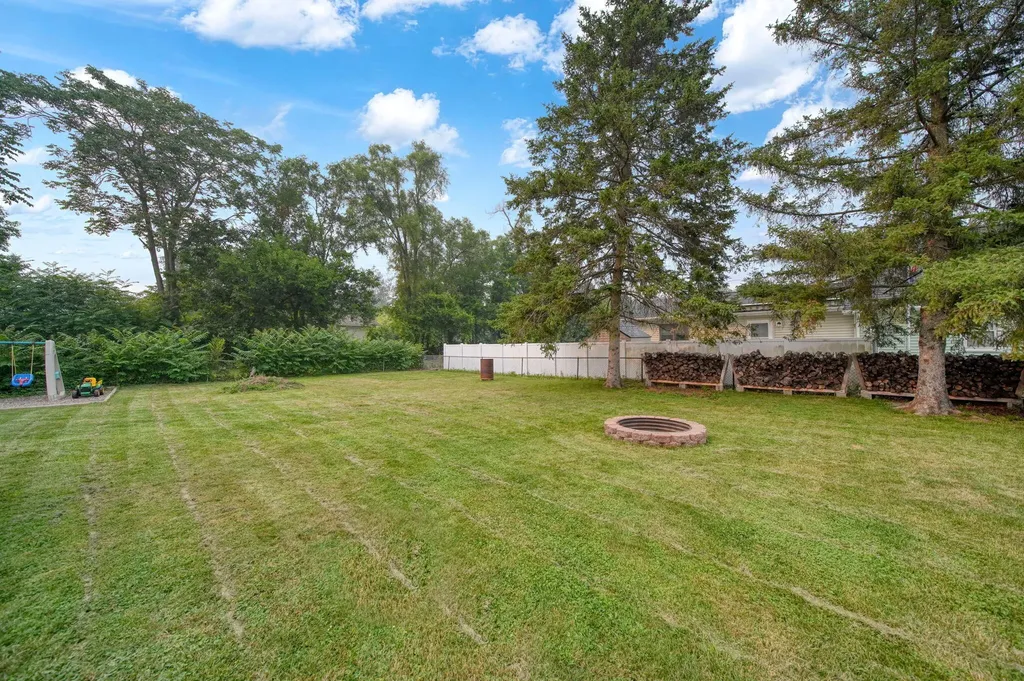 414 Napoleon Road Leoni Township MI 49254