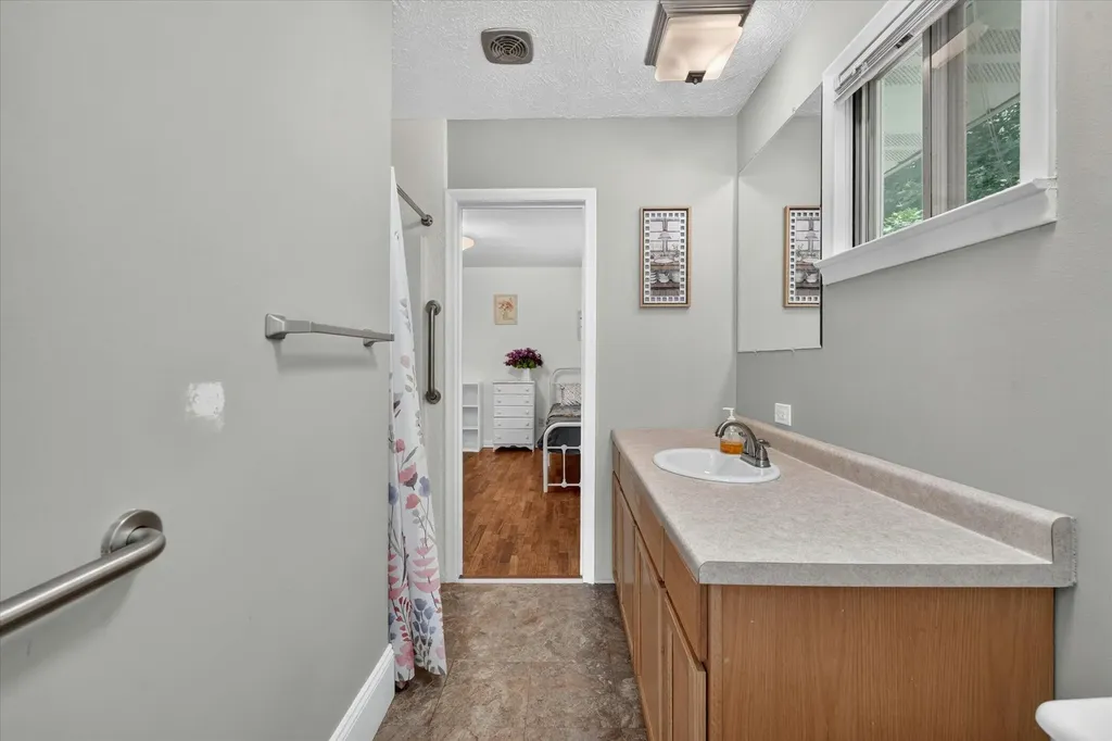 6720 Horton Road Spring Arbor Township MI 49201