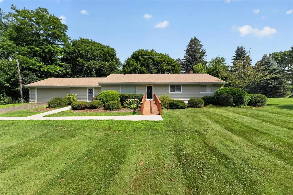6720 Horton Road Spring Arbor Township MI 49201