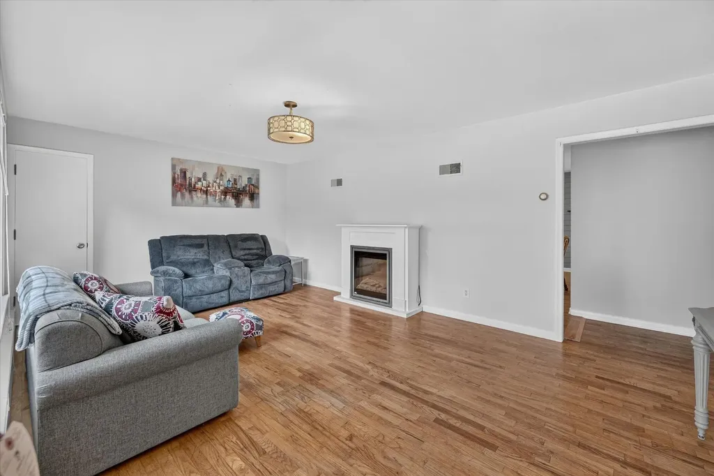 6720 Horton Road Spring Arbor Township MI 49201