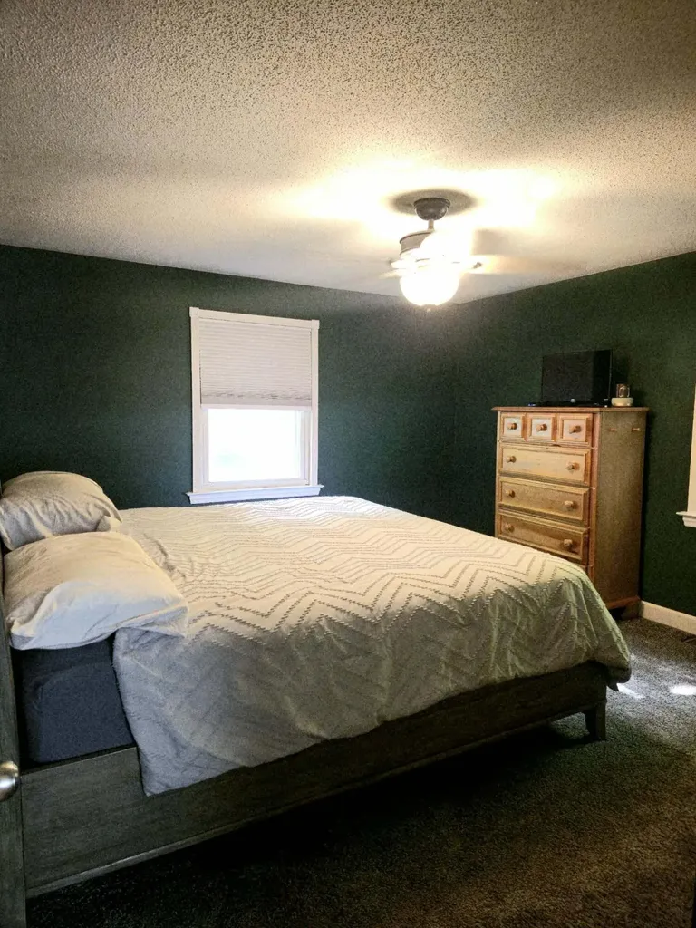 9 Armstrong Street Hillsdale City MI 49242