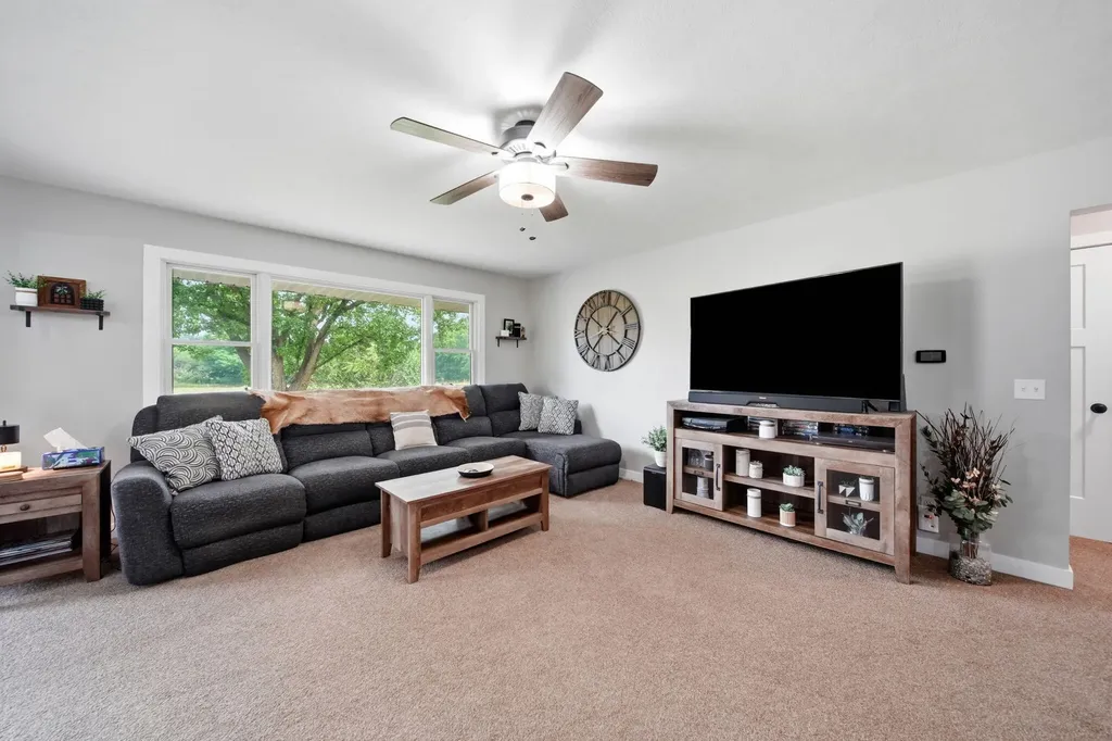 755 S Smith Road Eaton Rapids Township MI 48827