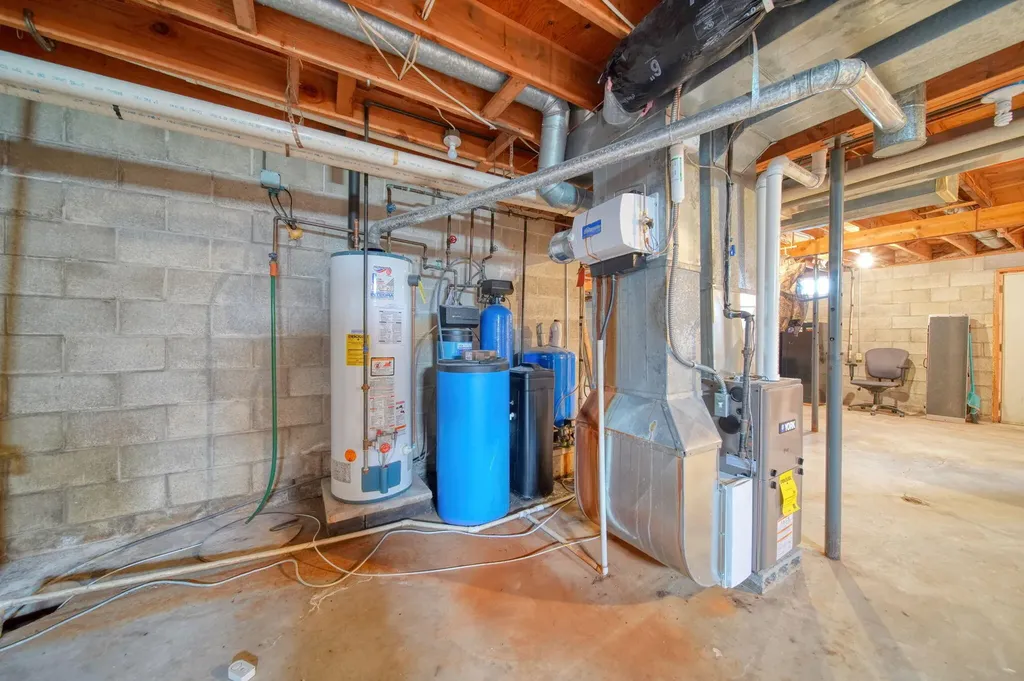 755 S Smith Road Eaton Rapids Township MI 48827