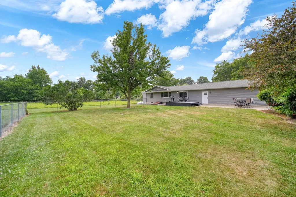 755 S Smith Road Eaton Rapids Township MI 48827
