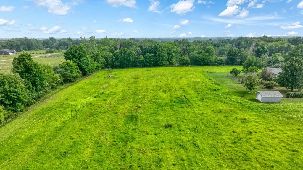 755 S Smith Road Eaton Rapids Township MI 48827