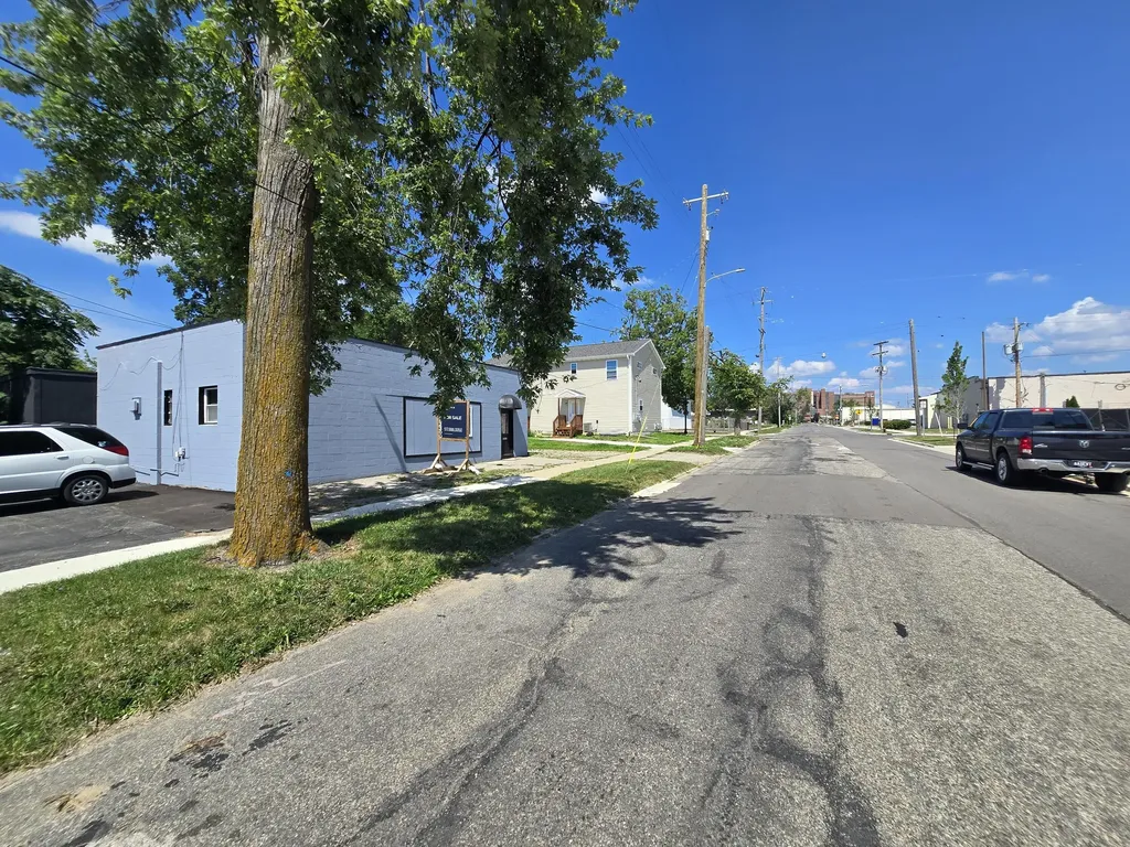 608 E Pearl Street Jackson City MI 49201