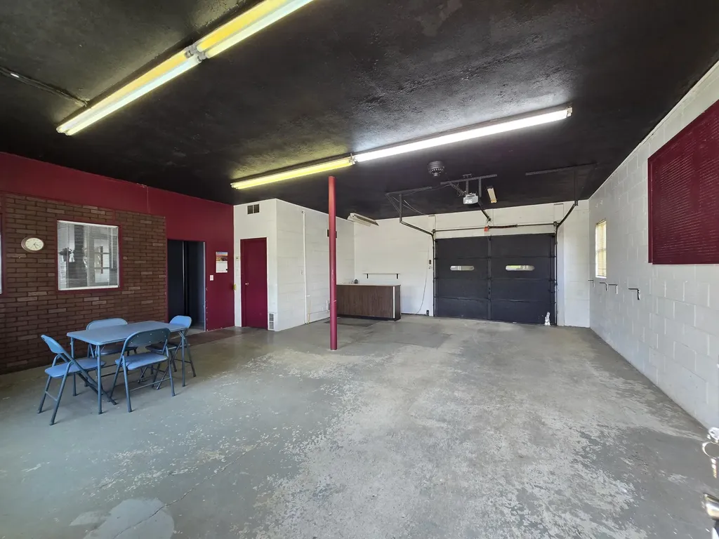 608 E Pearl Street Jackson City MI 49201