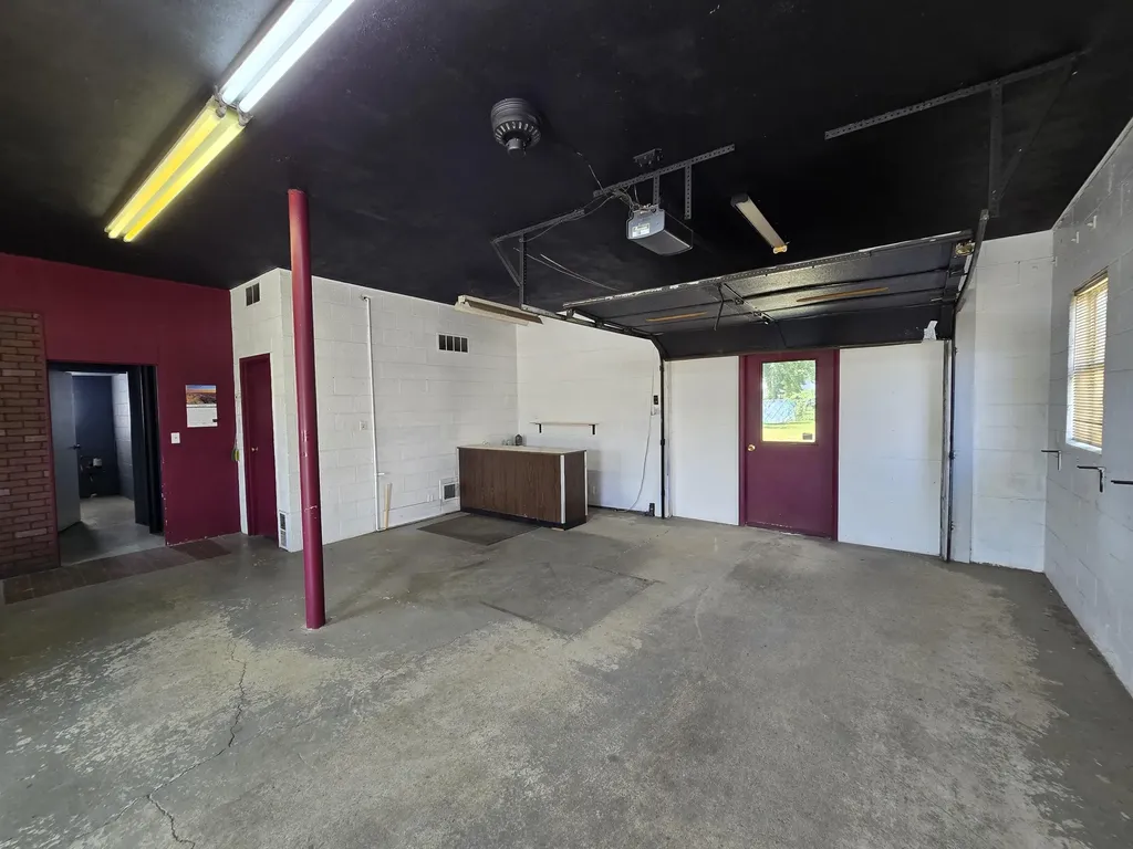 608 E Pearl Street Jackson City MI 49201