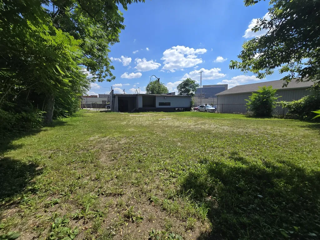 608 E Pearl Street Jackson City MI 49201