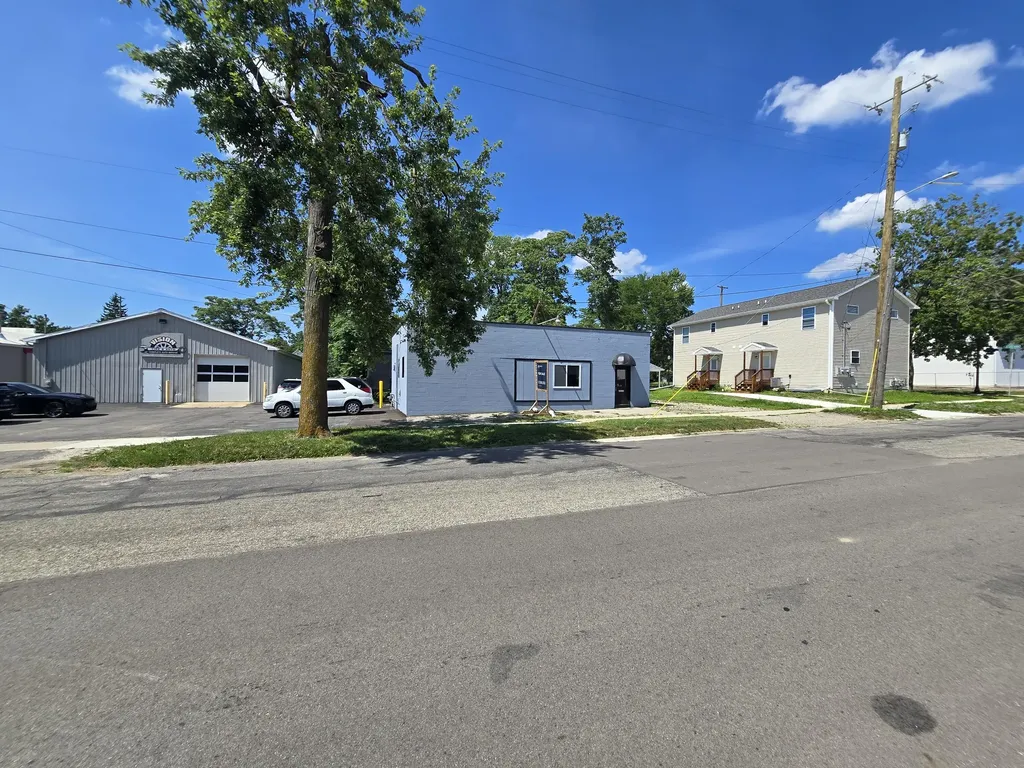 608 E Pearl Street Jackson City MI 49201