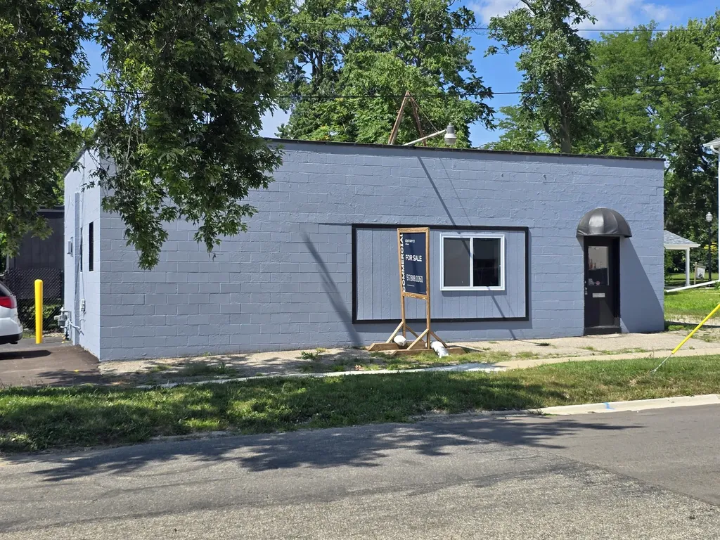 608 E Pearl Street Jackson City MI 49201