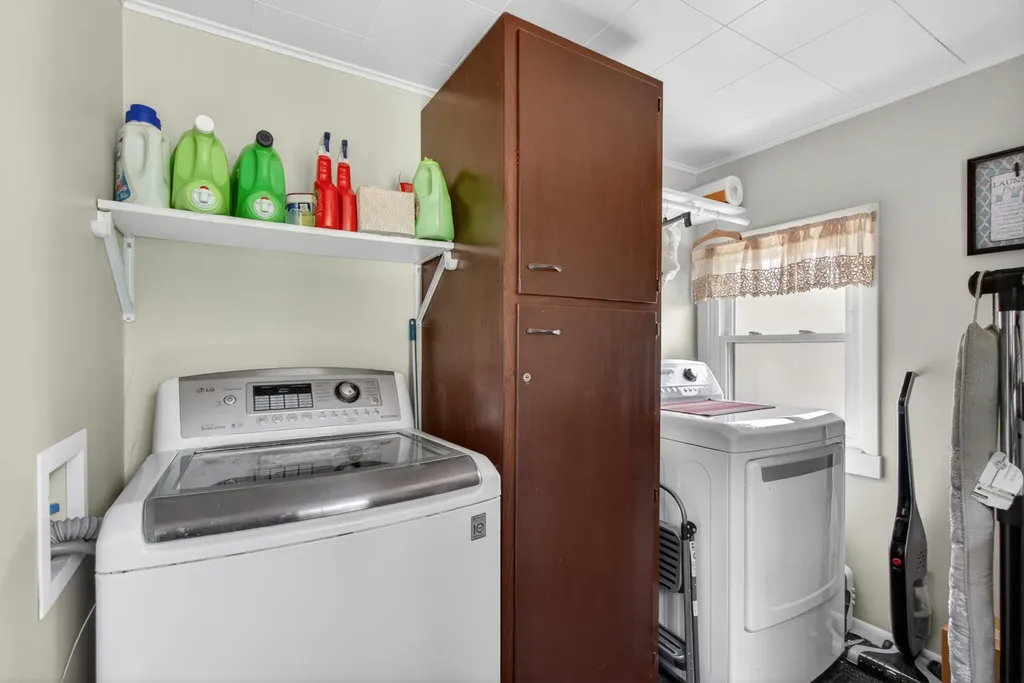 1180 Herbert J Avenue Blackman Charter Township MI 49202