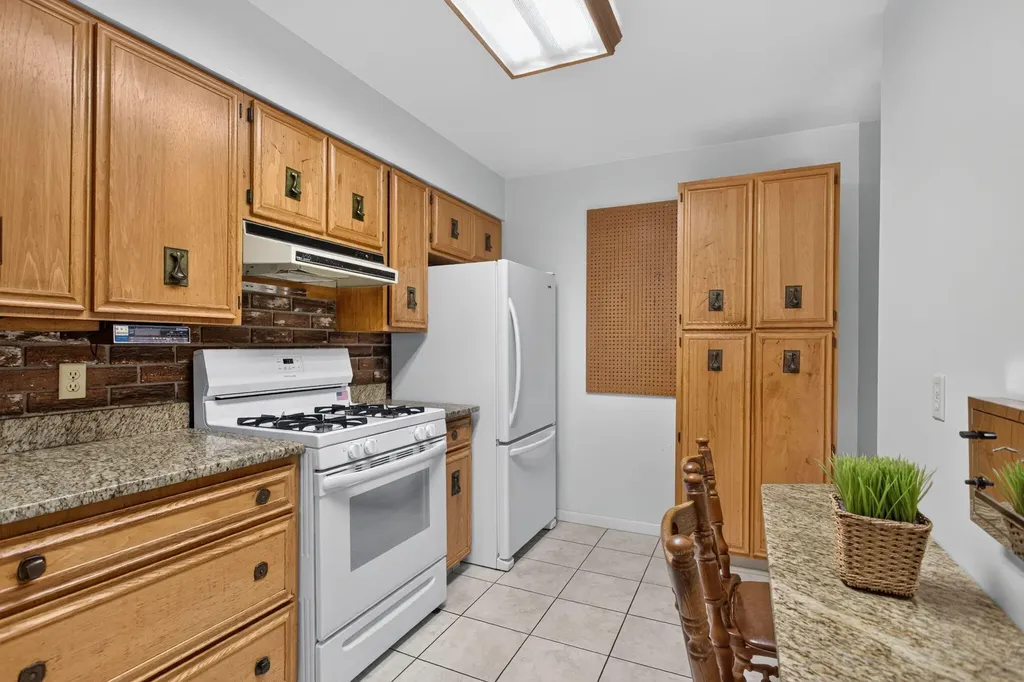 403 Hill Street Jackson City MI 49202