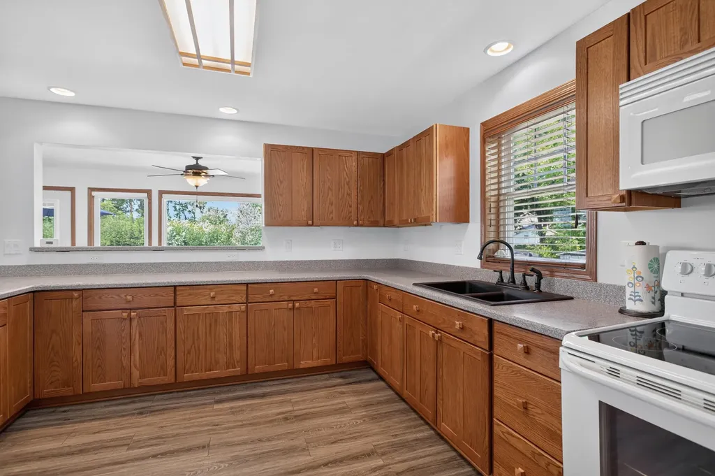 512 Cedar Street Cambridge Township MI 49230