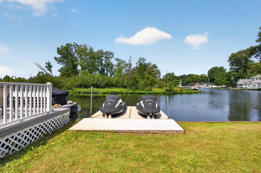 512 Cedar Street Cambridge Township MI 49230